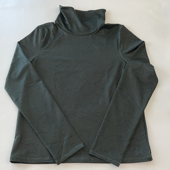 Under Armour Top Cold Weather Funnel Neck Green Size Small NWT - Picture 10 of 17